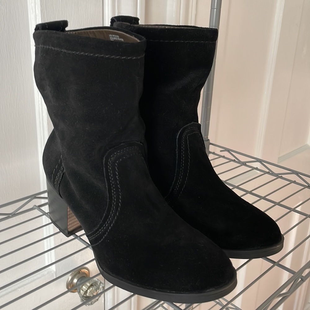 White Mountain 7 M Black Suede Heeled Ankle Bootie Leather Black Boot NEW